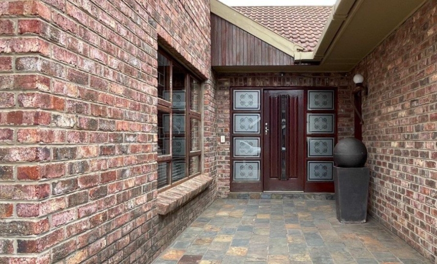 3 Bedroom Property for Sale in Noorsekloof Eastern Cape